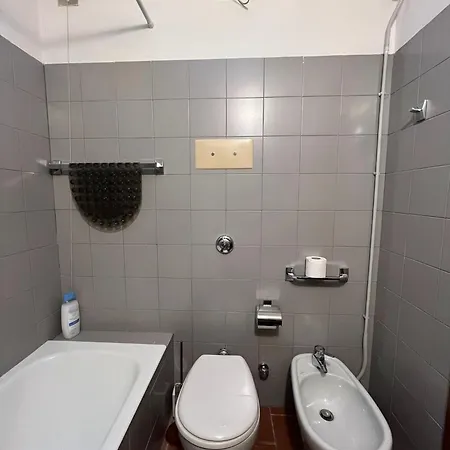 Very Close To The Area Apartament *